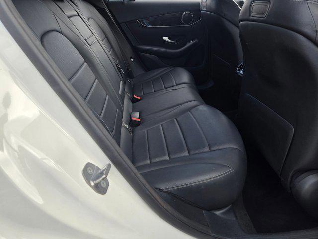 Photo of 2018 Polar White Mercedes-Benz GLC 300