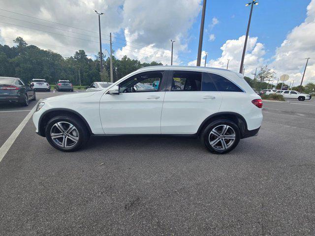 Photo of 2018 Polar White Mercedes-Benz GLC 300