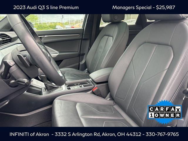 Photo of 2023 Glacier White Metallic Audi Q3