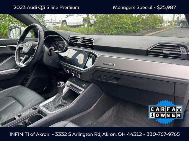 Photo of 2023 Glacier White Metallic Audi Q3