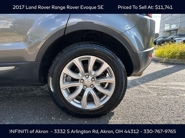 Photo of 2017 Gray Land Rover Range Rover Evoque