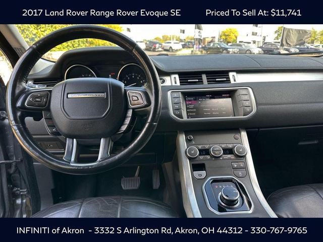 Photo of 2017 Gray Land Rover Range Rover Evoque