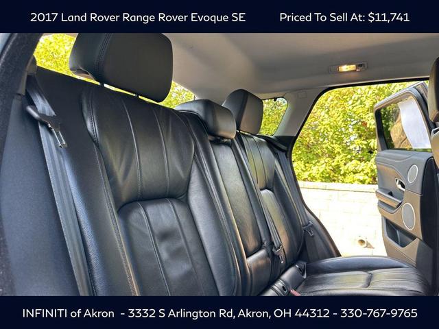 Photo of 2017 Gray Land Rover Range Rover Evoque