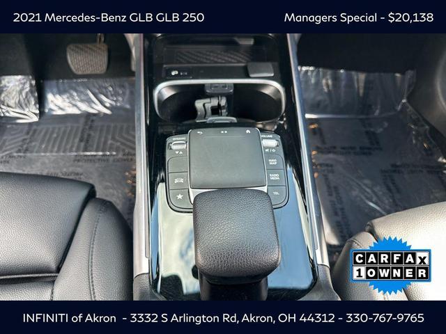 Photo of 2021 White Mercedes-Benz GLB 250