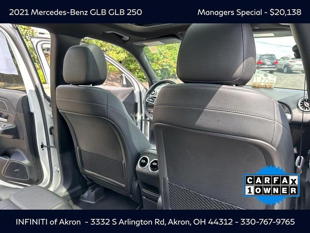 Photo of 2021 White Mercedes-Benz GLB 250