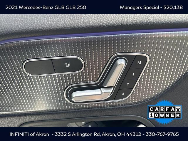 Photo of 2021 White Mercedes-Benz GLB 250