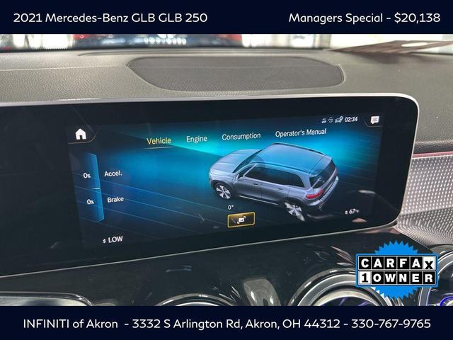 Photo of 2021 White Mercedes-Benz GLB 250