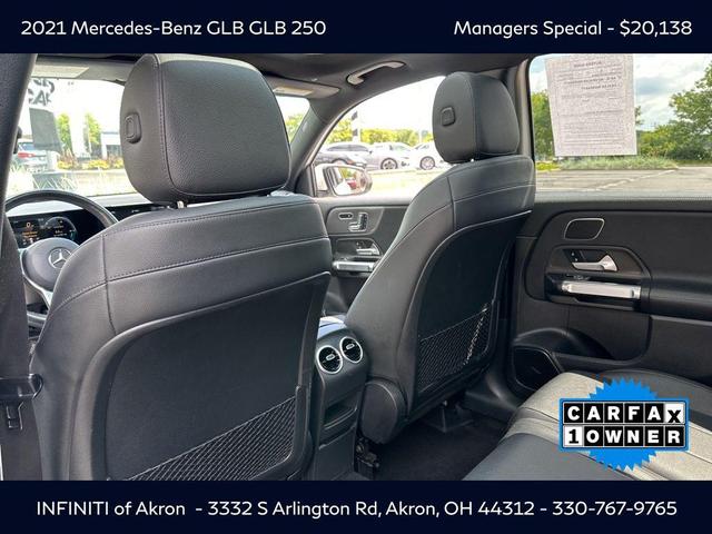 Photo of 2021 White Mercedes-Benz GLB 250