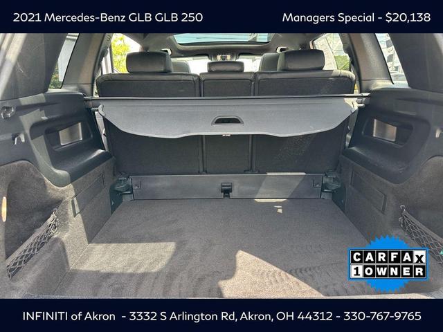 Photo of 2021 White Mercedes-Benz GLB 250