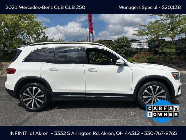 Photo of 2021 White Mercedes-Benz GLB 250