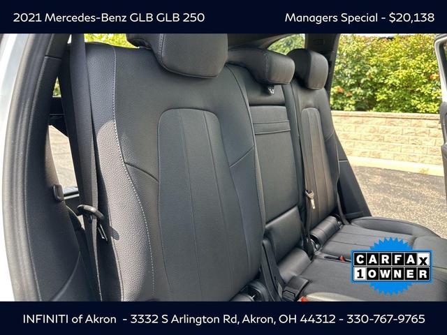 Photo of 2021 White Mercedes-Benz GLB 250