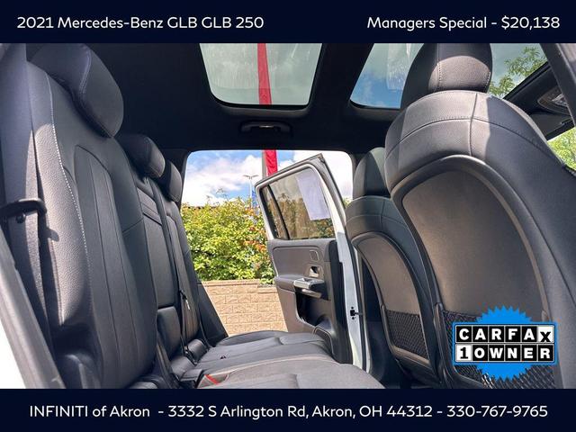 Photo of 2021 White Mercedes-Benz GLB 250