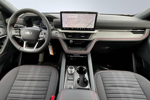 Photo of 2025 Agate Black Metallic Ford Explorer