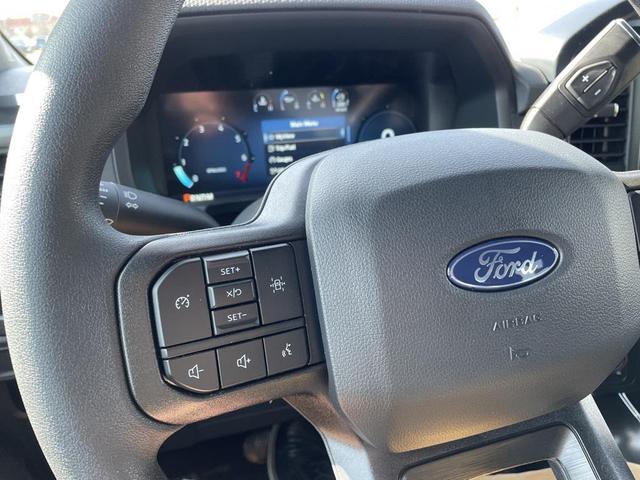 Photo of 2025 Oxford White Ford F-150