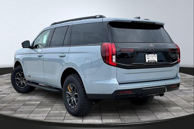 Photo of 2025 GLACIER GRAY METALLIC TC Ford Expedition