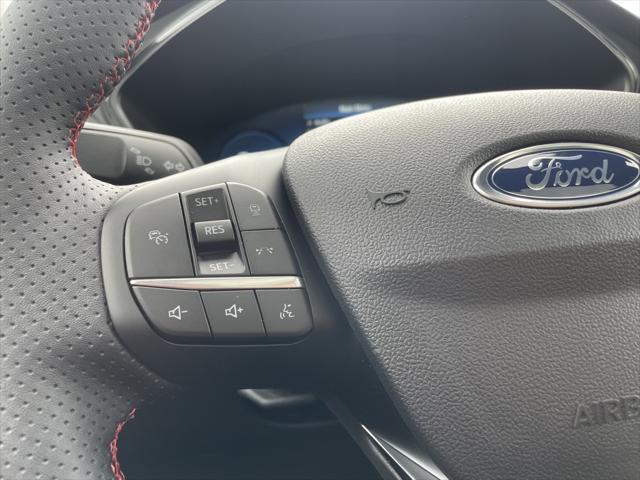 Photo of 2025 Agate Black Metallic Ford Escape