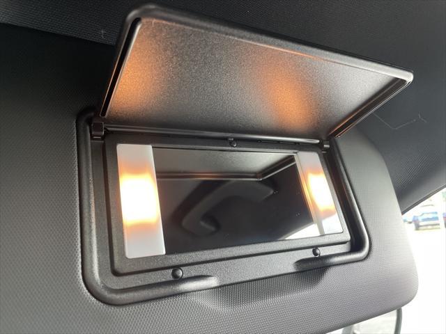Photo of 2025 Agate Black Metallic Ford Escape