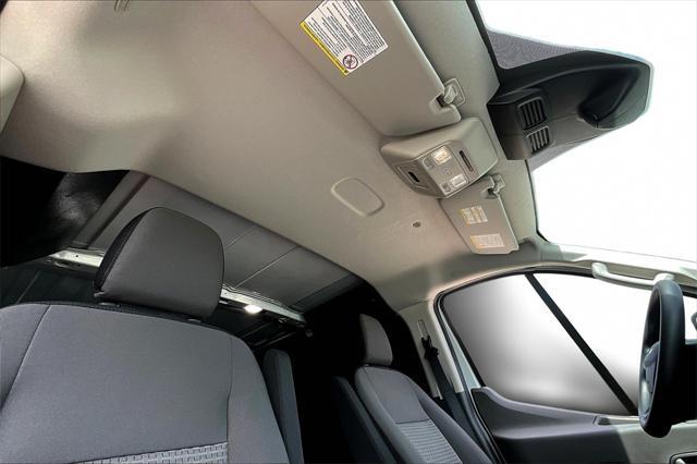 Photo of 2025 Oxford White Ford Transit-150