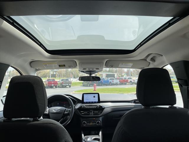 Photo of 2025 Vapor Blue Metallic Ford Escape