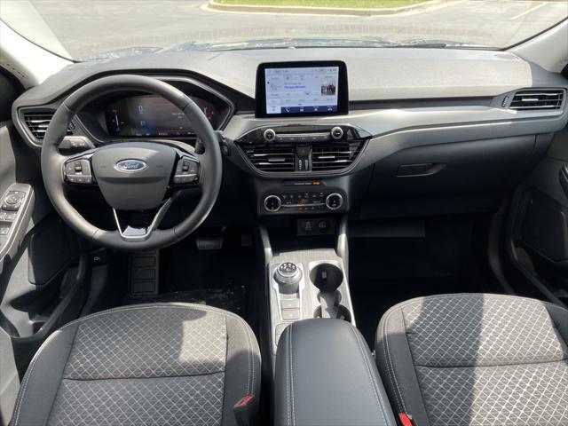 Photo of 2025 Vapor Blue Metallic Ford Escape