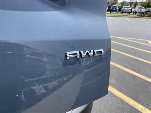 Photo of 2025 Vapor Blue Metallic Ford Escape