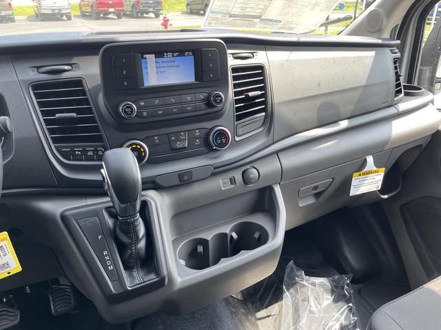 Photo of 2025 Oxford White Ford Transit-250