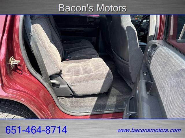 Photo of 2003 Deep Molten Red Pearlcoat Dodge Durango