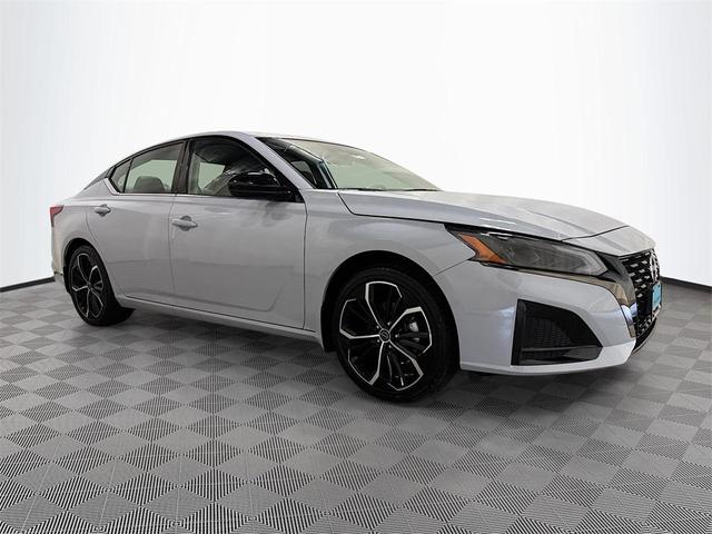 Photo of 2025 Sky Nissan Altima