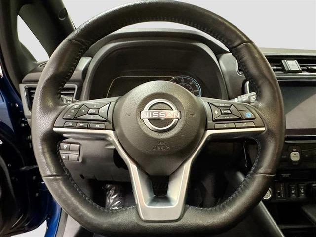 Photo of 2023 Deep Blue Pearl Nissan Leaf