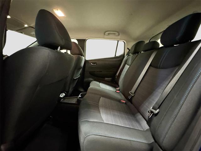 Photo of 2023 Deep Blue Pearl Nissan Leaf