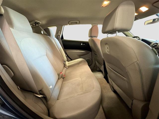 Photo of 2014 Graphite Blue Nissan Rogue Select