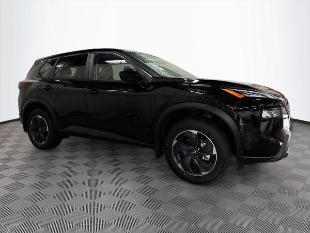 Photo of 2025 Super Black Nissan Rogue