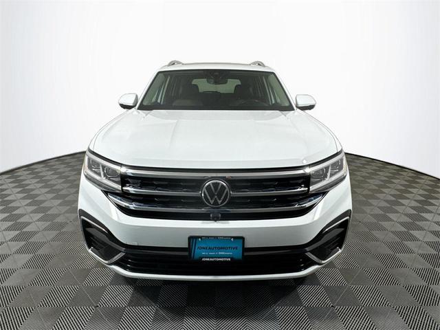 Photo of 2021 Pure White Volkswagen Atlas