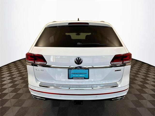 Photo of 2021 Pure White Volkswagen Atlas