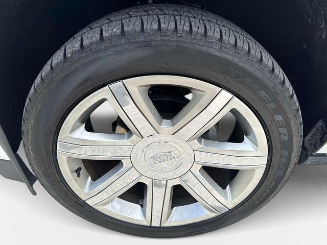 Photo of 2019 Crystal White Tricoat Cadillac Escalade