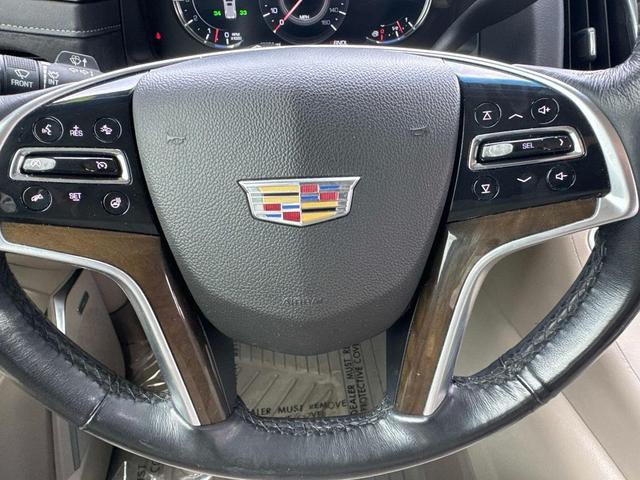 Photo of 2019 Crystal White Tricoat Cadillac Escalade