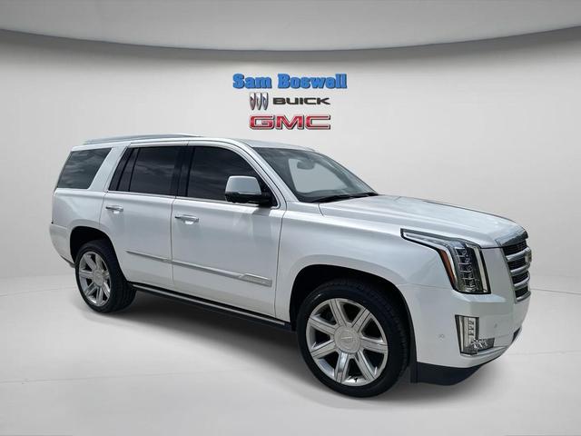 Photo of 2019 Crystal White Tricoat Cadillac Escalade