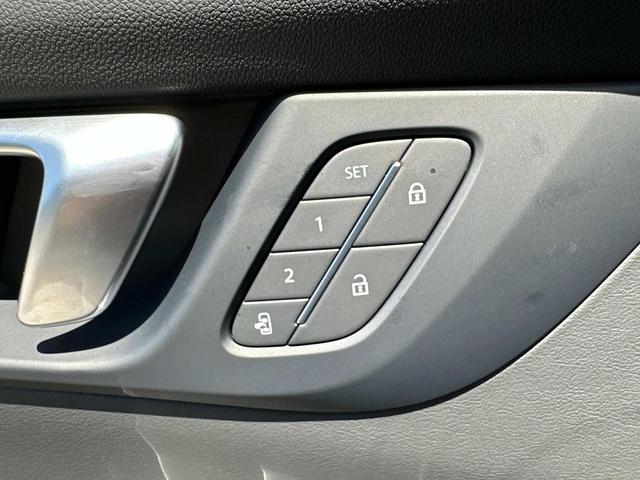 Photo of 2025 Moonstone Gray Metallic Buick Enclave