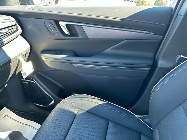 Photo of 2025 Ebony Twilight Metallic Buick Enclave