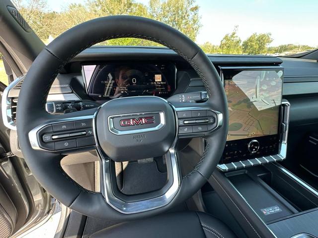 Photo of 2025 Sterling Metallic GMC Acadia