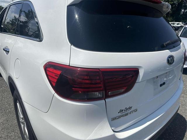 Photo of 2019 Snow White Pearl Kia Sorento