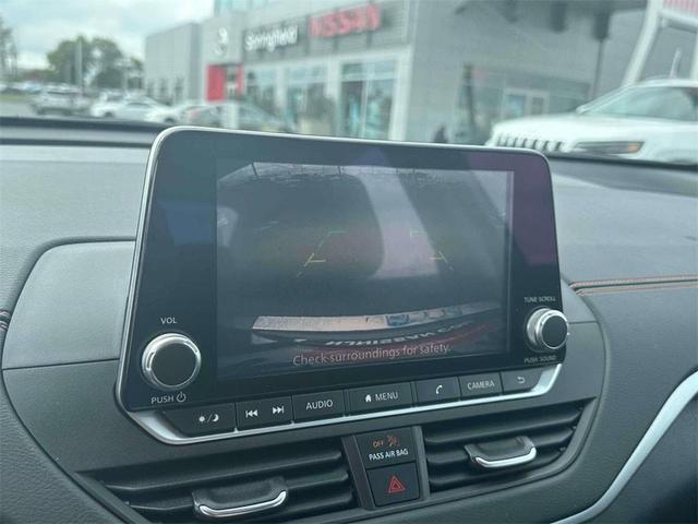 Photo of 2021 Gun Metallic Nissan Altima