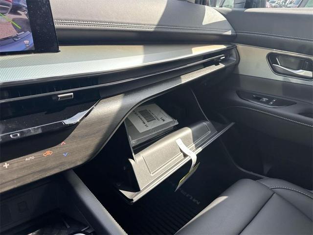 Photo of 2025 Scarlet Ember Nissan Murano