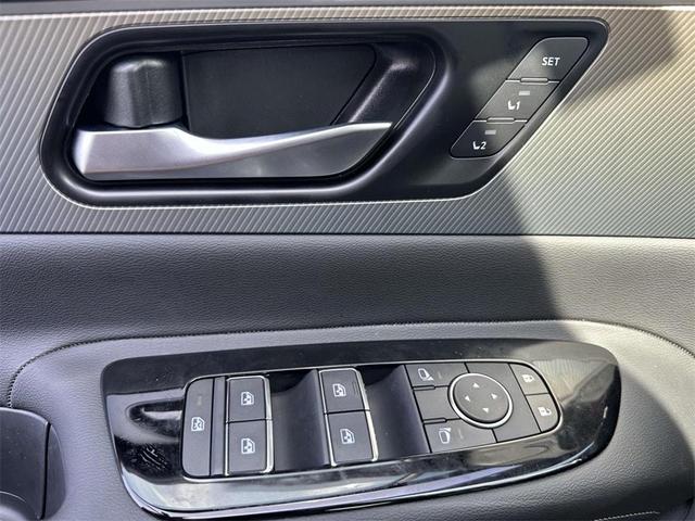 Photo of 2025 Scarlet Ember Nissan Murano
