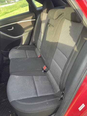 Photo of 2014 Red Hyundai Elantra GT