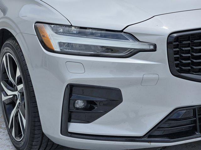 Photo of 2024 Silver Dawn Metallic Volvo S60