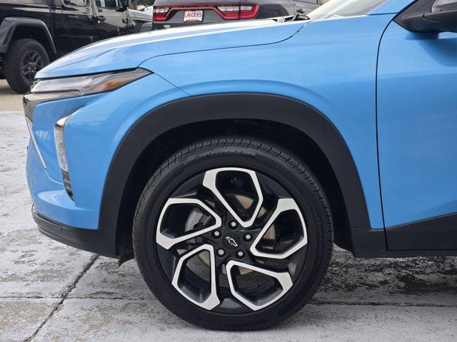 Photo of 2025 Marina Blue Metallic Chevrolet Trax