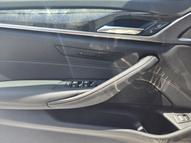 Photo of 2022 Bernina Grey Amber Effect Metallic BMW 530e