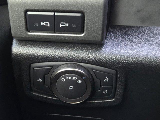 Photo of 2019 Oxford White Ford F-150