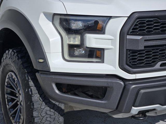 Photo of 2019 Oxford White Ford F-150
